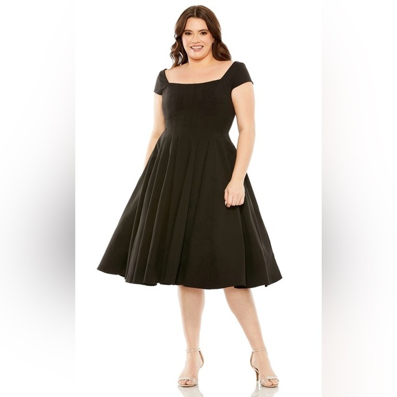 Mac Duggal 49784 NWT Cap Sleeve Square Neck Dress - Picture 1 of 7